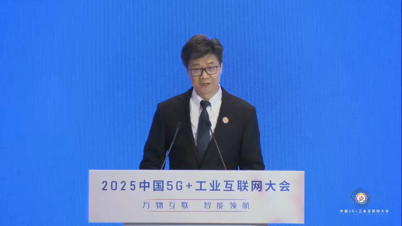 ЇƄӺ쮣AI+͹I(y)A(ch)O(sh)ʩAI+͹I(y)(yng)